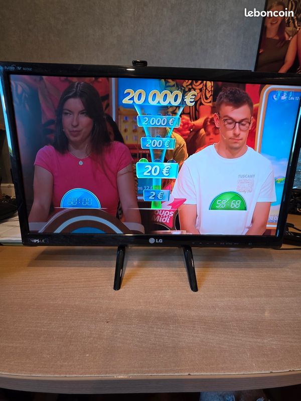 Téléviseur LG 23 POUCES (image 4)