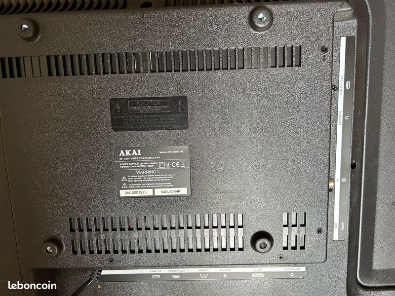 Téléviseur AKAI 124cm (image 6)
