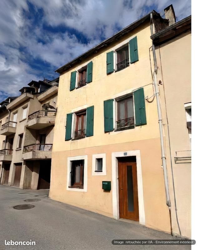 Maison 4 pièces 81 m² · à Pont-de-Salars · 81 m² · 136 500 €