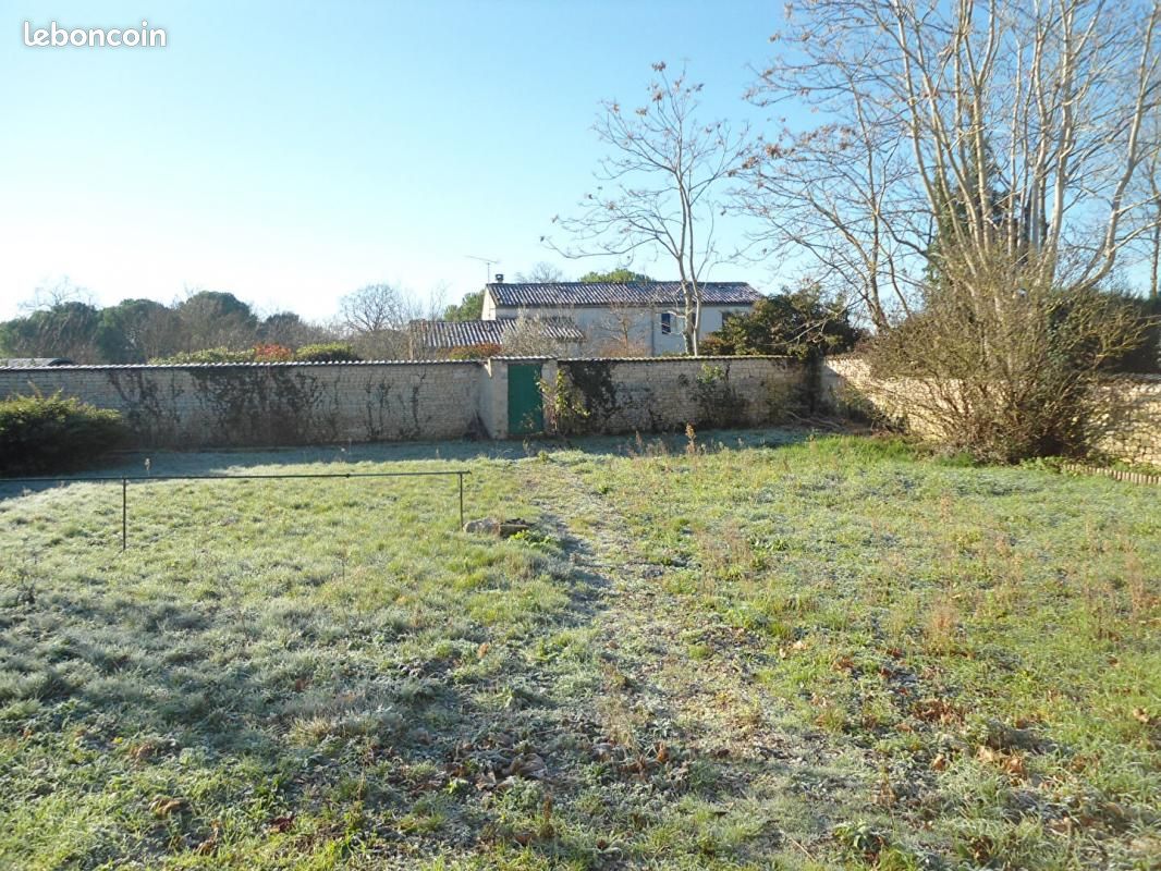 Propriété 11 pièces 320 m² - Saint-Georges-du-Bois 17700 (image principale 6)