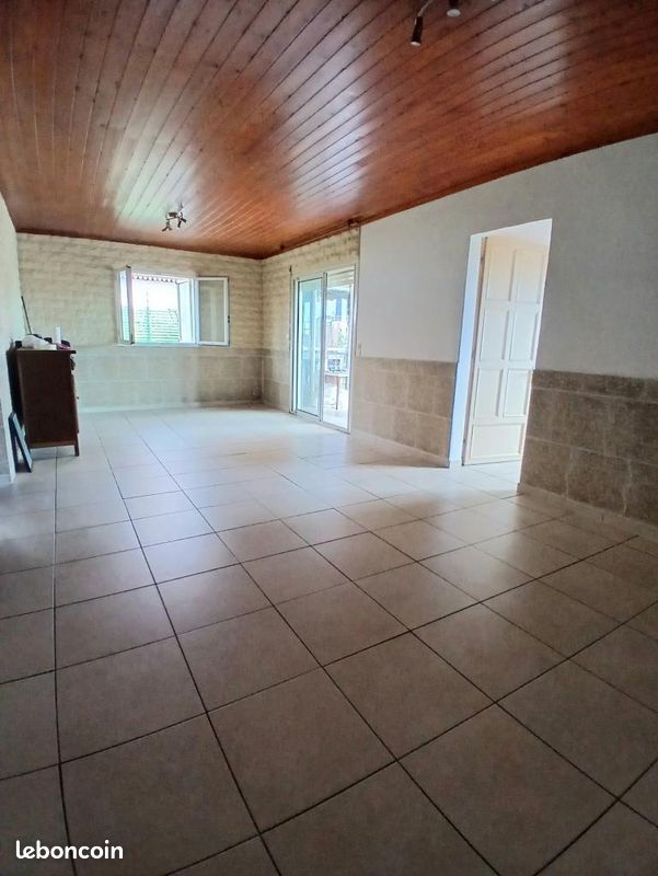 Maison 4 pièces 105 m² · à Saint-Benoît · 105 m² · 219 900 €