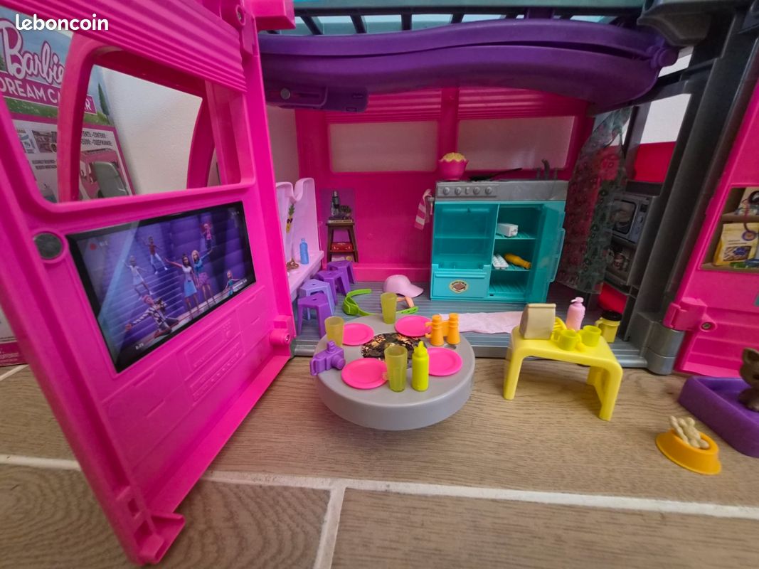 Camping Car Barbie Dream Camper (image 5)