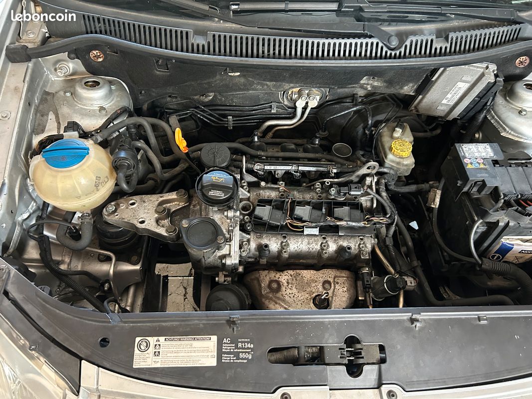 Volkswagen polo pour pièces (image 3)