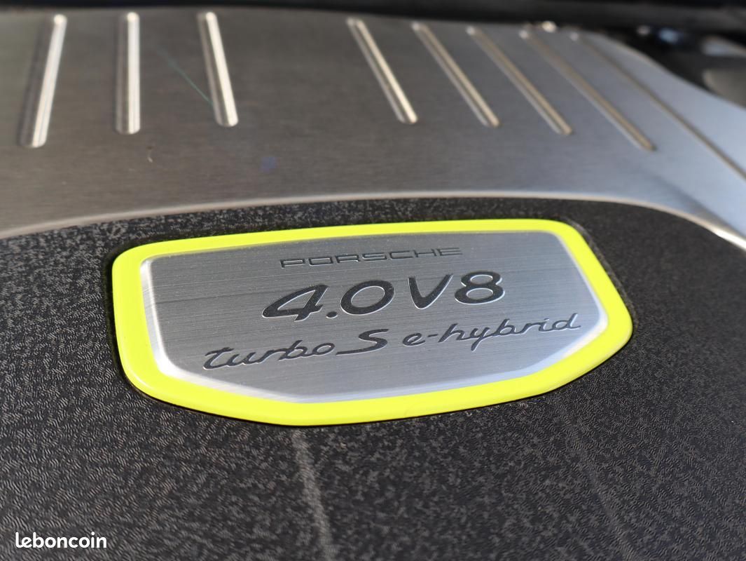 Porsche Panamera Turbo S V8 4.0 700 Hybrid Sport Turismo (image 26)
