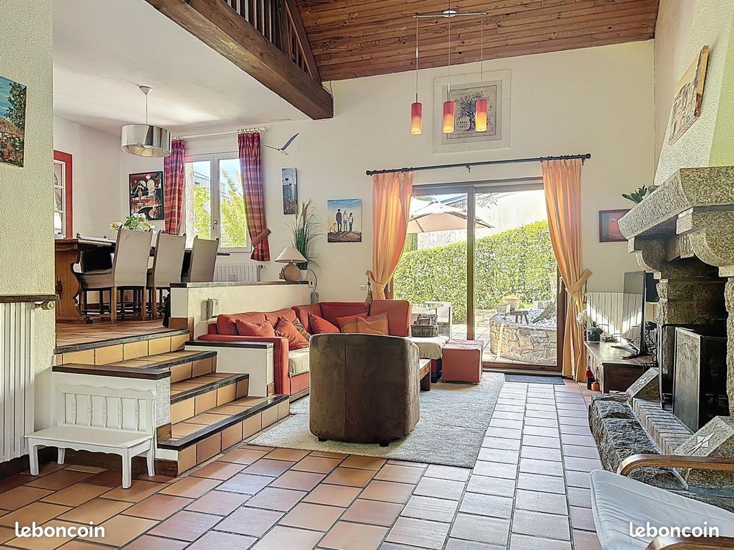 Maison 8 pièces 170 m² · à Saint-Herblain · 170 m² · 415 000 €