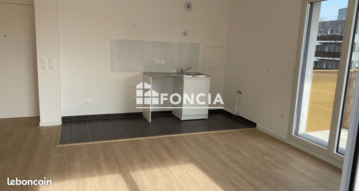 Appartement 2 pièces 41 m² · à Ivry-sur-Seine · 41 m² · 1 043 €