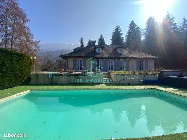 Maison 7 pièces 230 m² · à Sainte-Hélène-sur-Isère · 230 m² · 595 000 €