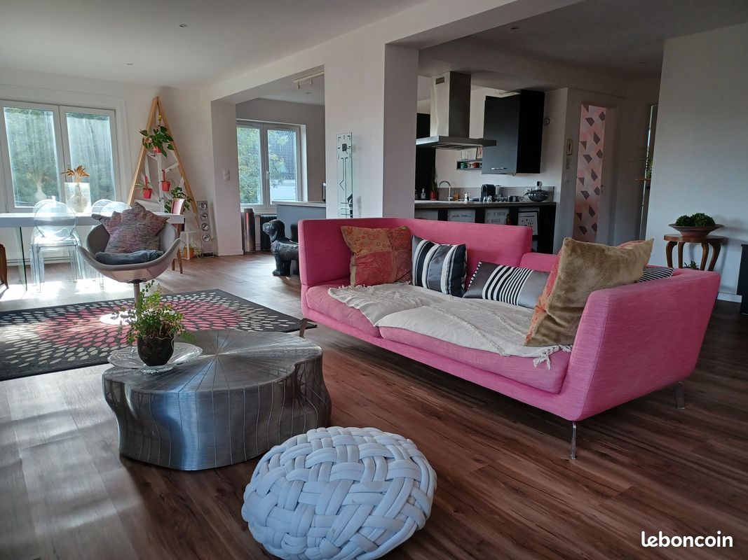 Appartement 5 pièces 124 m² · à Croix · 124 m² · 1 800 €/mois