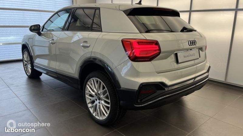 Audi Q2 35 TFSI 150ch S line S tronic 7 (image 5)