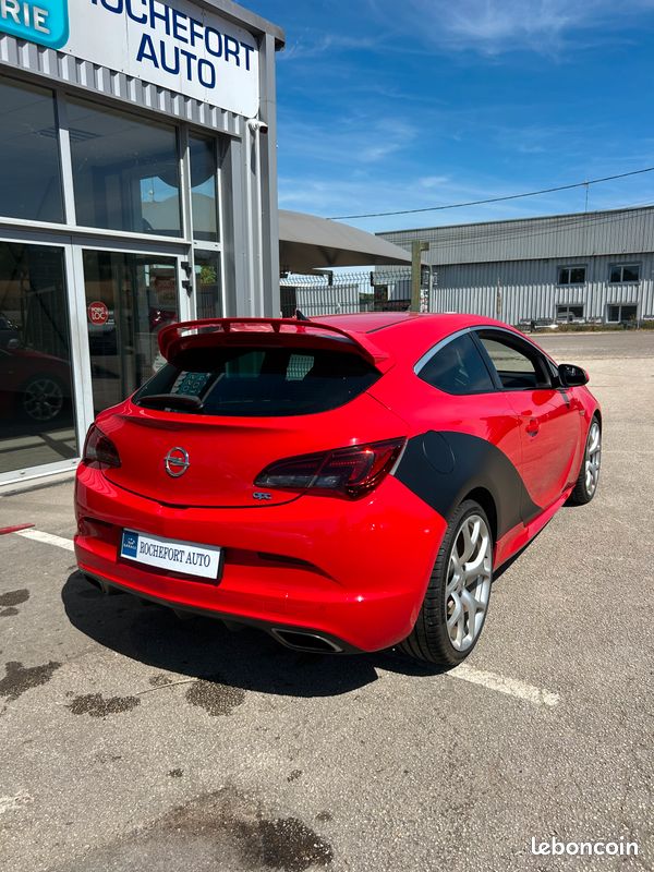 OPEL ASTRA OPC 2.0 I 280 ch 16V TURBO (image 4)