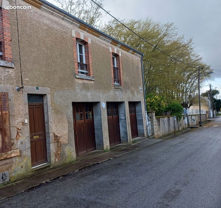 Maison 4 pièces 110 m² · à Cluis · 110 m² · 40 000 €