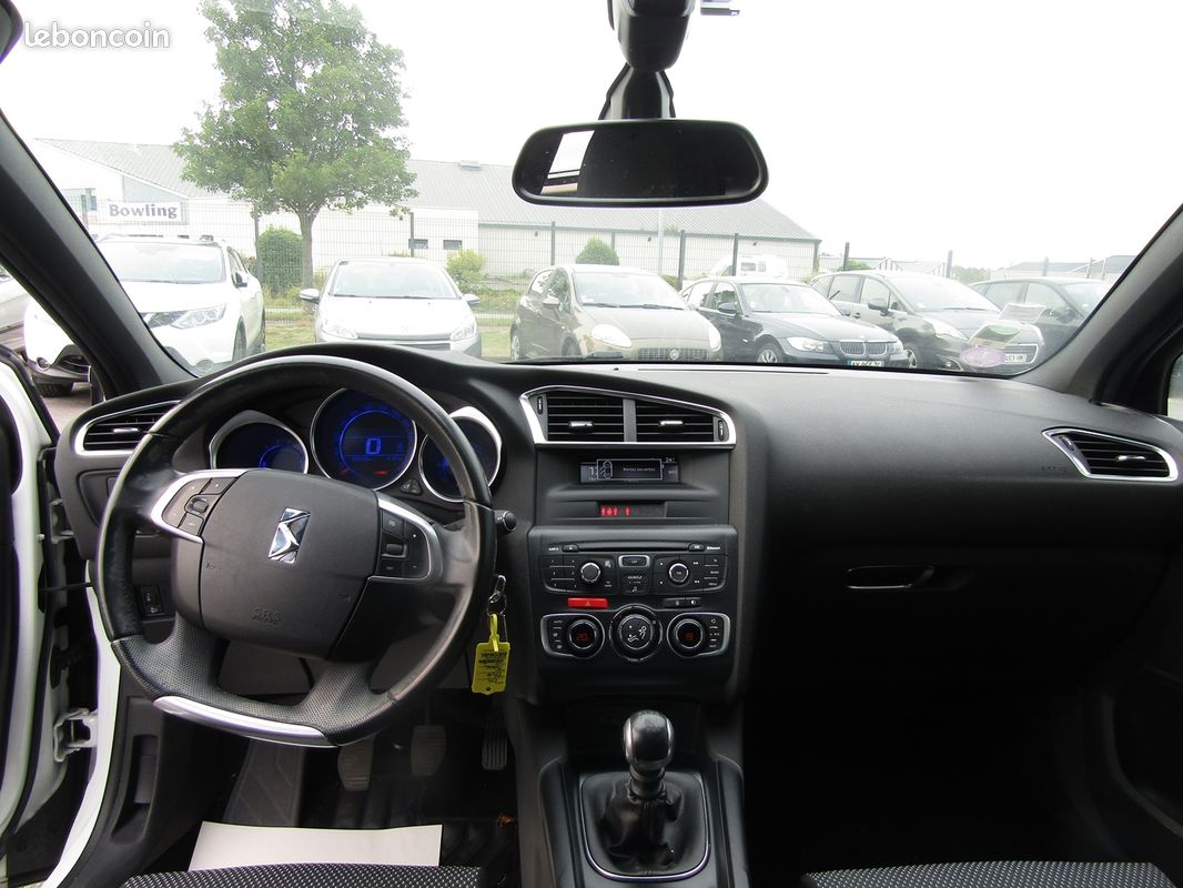 Ds DS 4 PURETECH 130CH CHIC S&S (image 6)