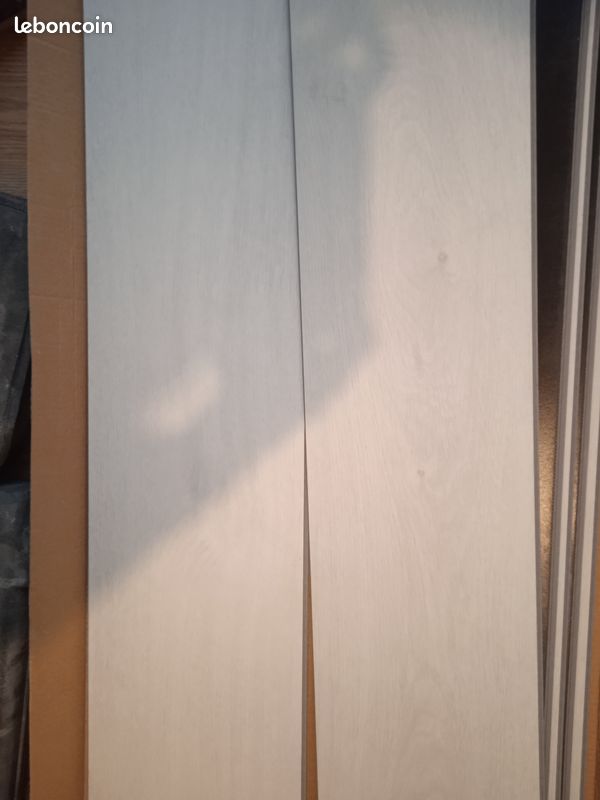 Lame Vinyle chêne blanc (image 1)