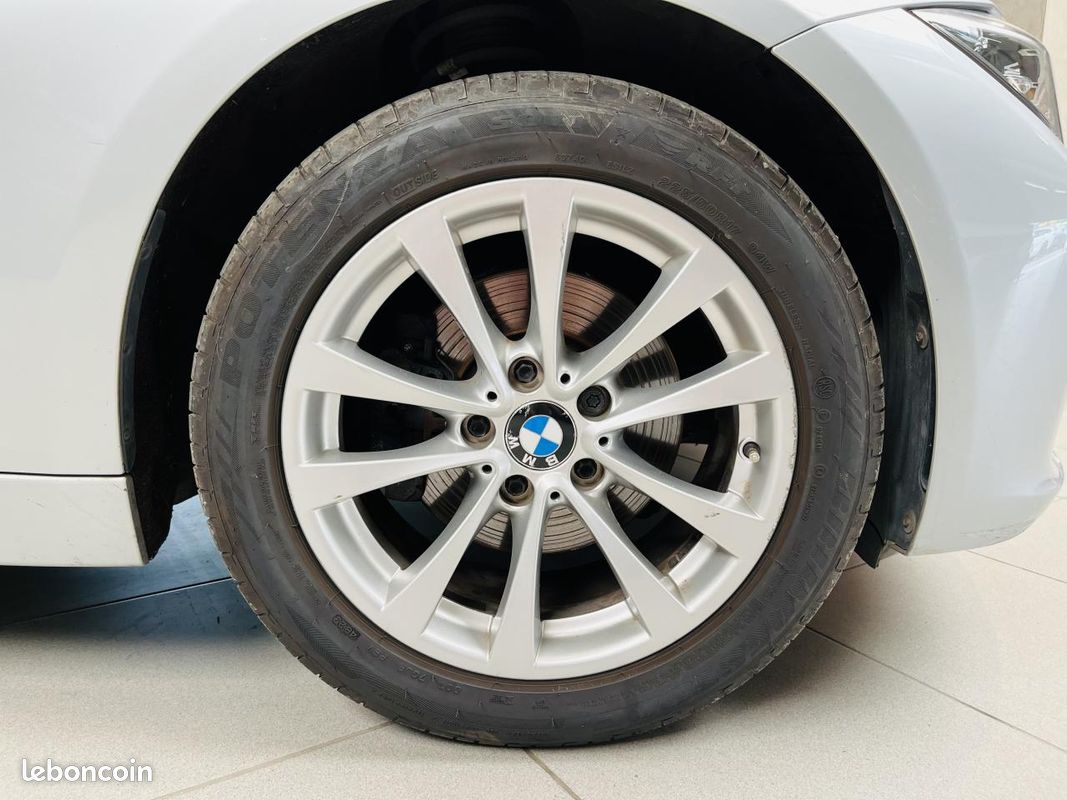 BMW SERIE 3 320d 184 ch F30 Business (image 20)