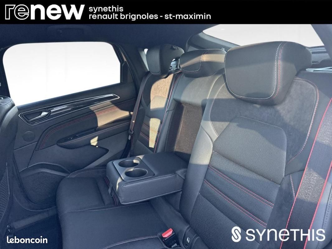 Renault Arkana E-Tech 145 - 21B R.S. Line (image 9)