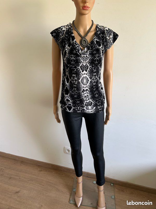 Top Morgan Taille XS Noir - Neuf Avec Étiquettes - Coupe Ajustée