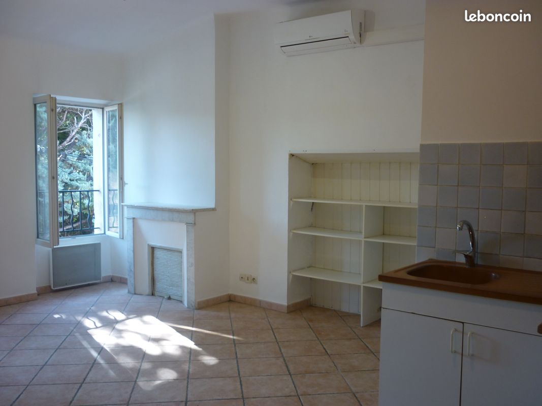 Appartement a louer salon-de-provence - 2 pièce(s) - 40 m2 - Surfyn