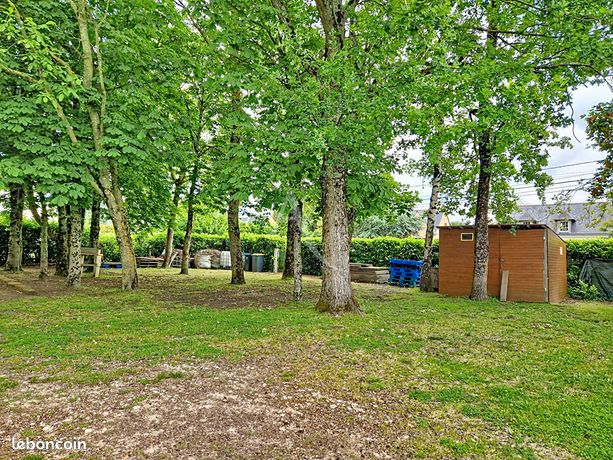 Terrain 311 m² CORNE