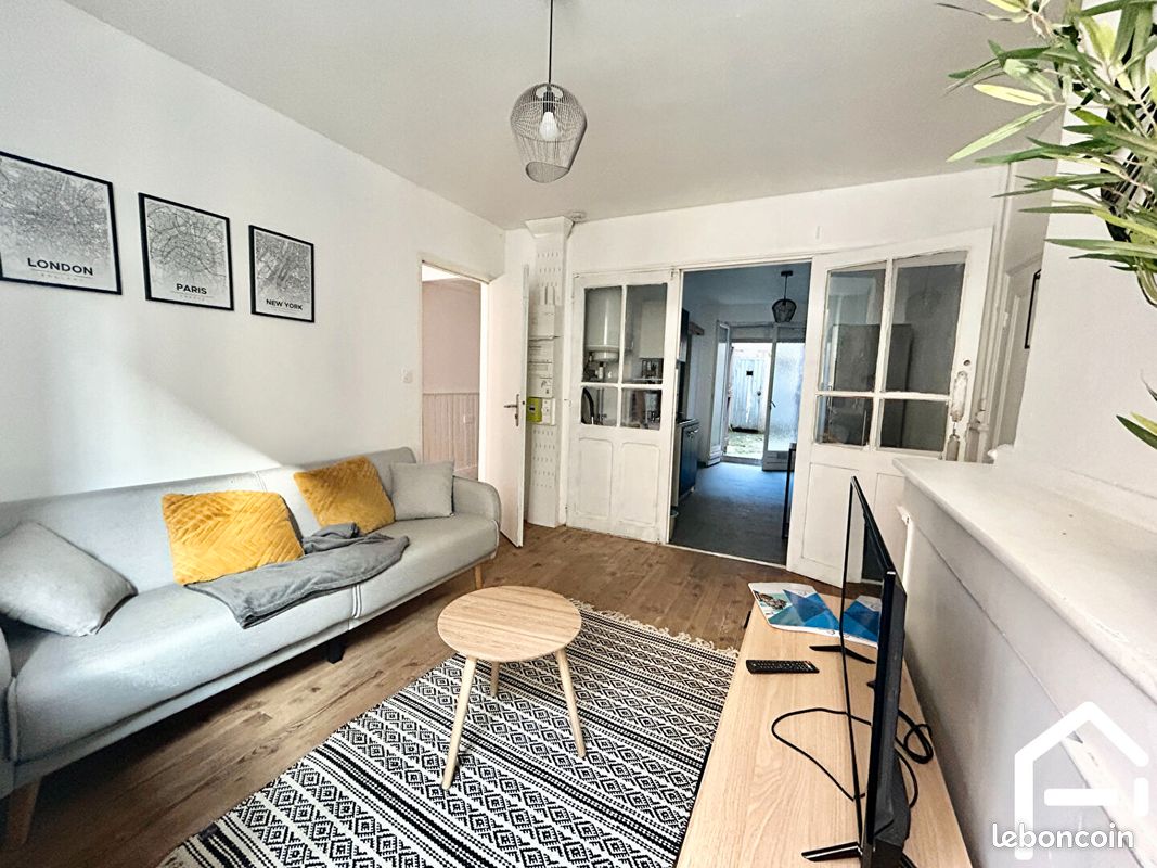 Appartement 1 pièce 25 m² · à Pamiers · 25 m² · 358 €