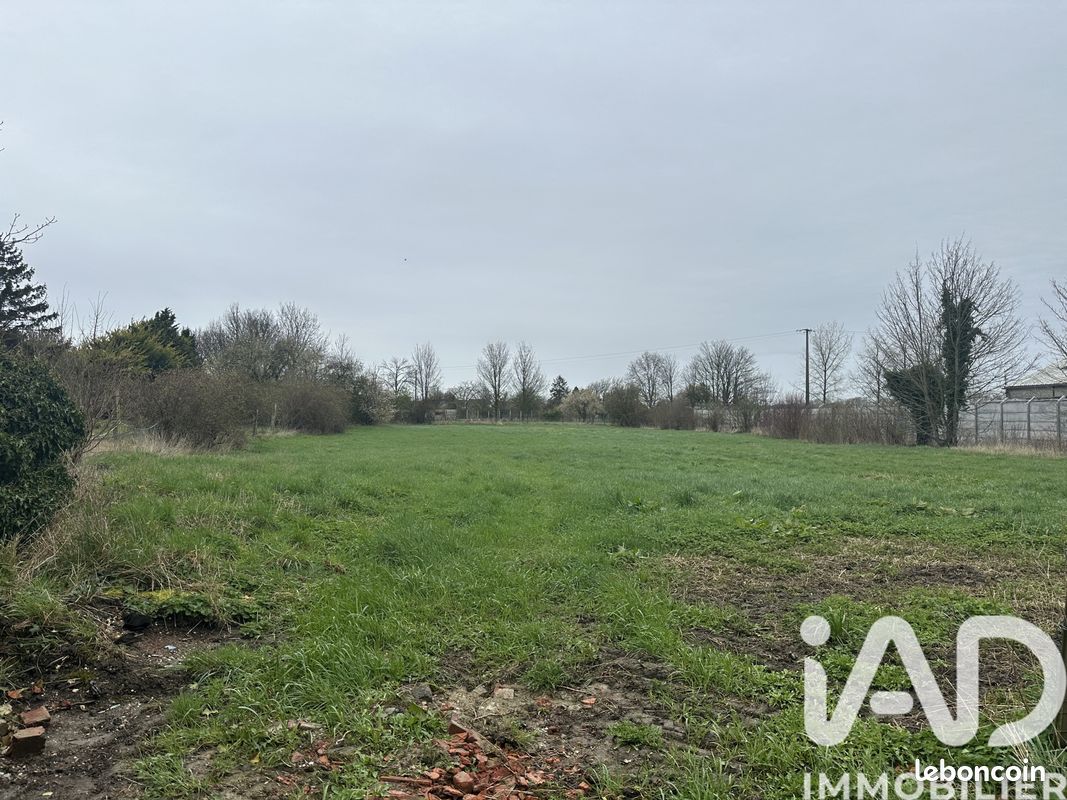 Terrain 4832 m² · à Fresnes-lès-Montauban · 4 832 m² · 283 000 €