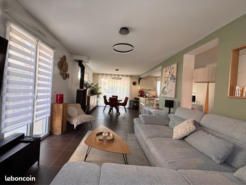 Maison 5 pièces 103 m² · à Douvaine · 103 m² · 485 000 €
