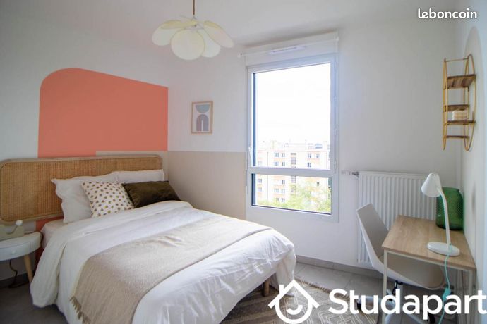 Chambre 1 pièce 10 m² — 1