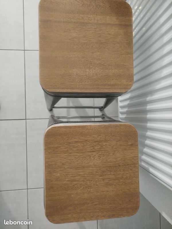 A vendre 2 tabourets (image 3)