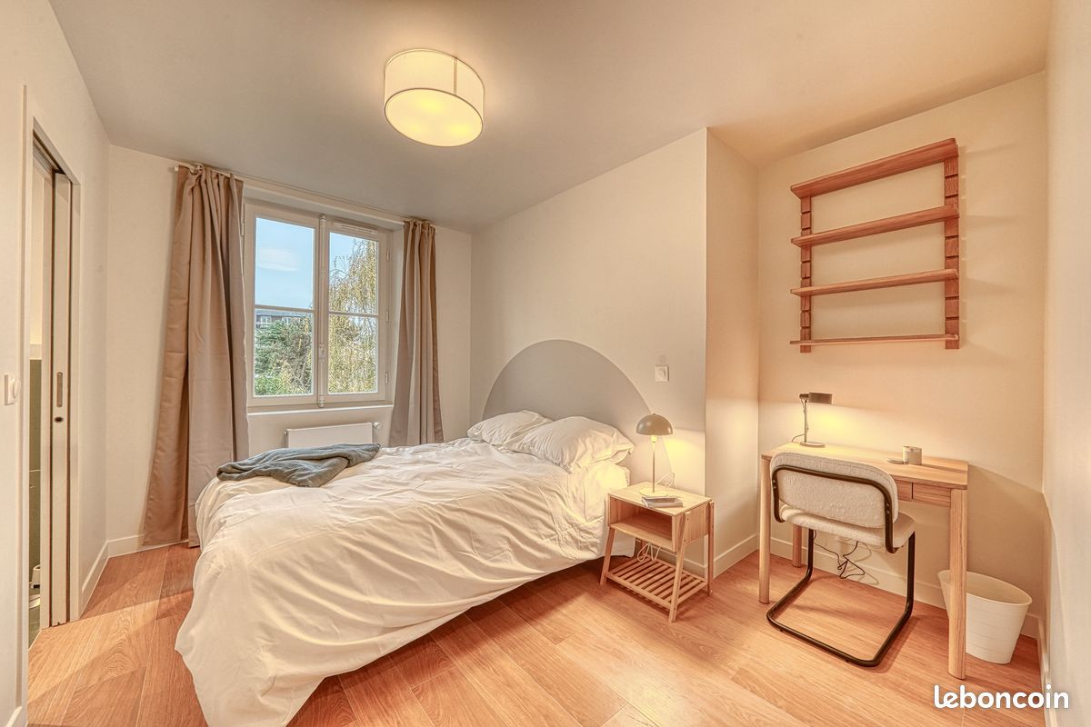Appartement 2 pièces 25 m² · à Versailles · 25 m² · 851 €/mois