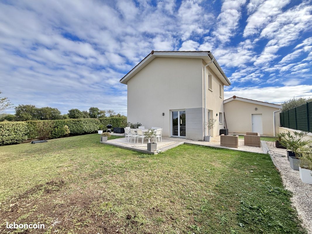 Maison 4 pièces 90 m² · à Tignieu-Jameyzieu · 90 m² · 349 000 €