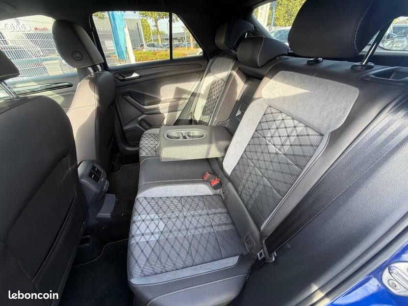 Volkswagen T-Roc 1.5 TSI EVO 150 Start/Stop DSG7 R-Line (image 14)