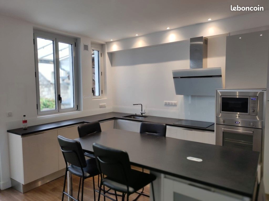Maison 4 pièces 120 m² · à Chinon · 120 m² · 210 000 €