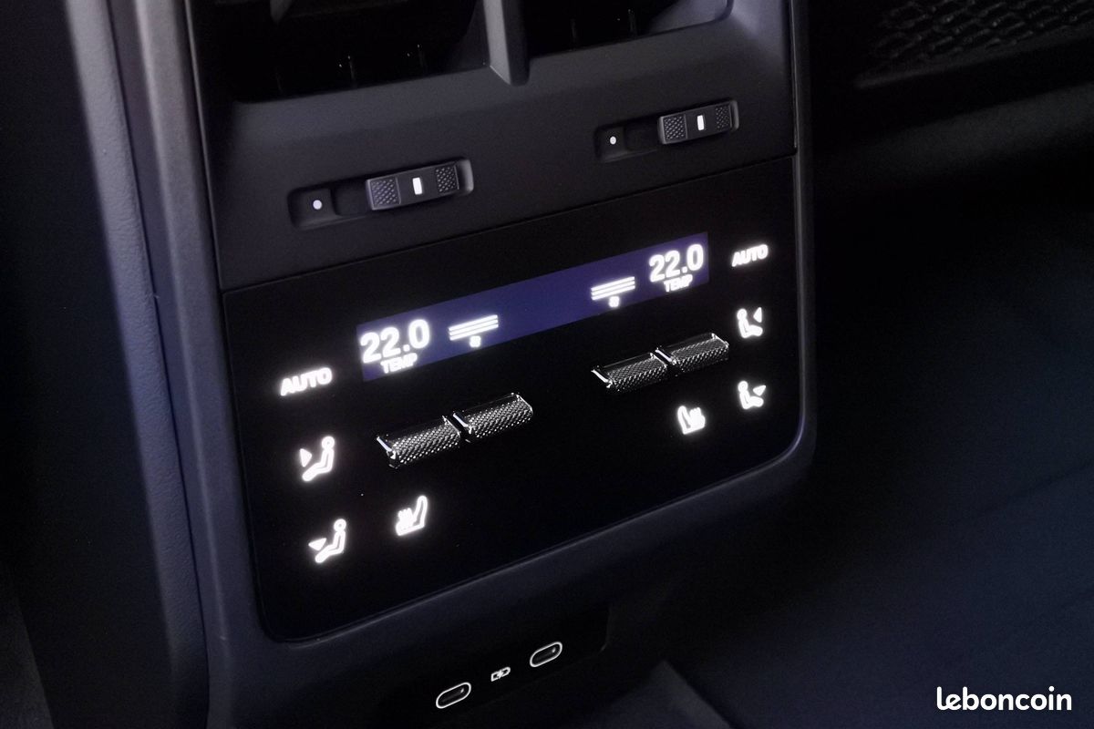 PORSCHE Macan Turbo 639 ch (image 30)