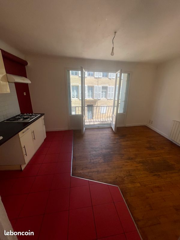 Appartement 2 pièces 30 m² · à Saint Geniez d'Olt Et d'Aubrac · 30 m² · 400 €/mois