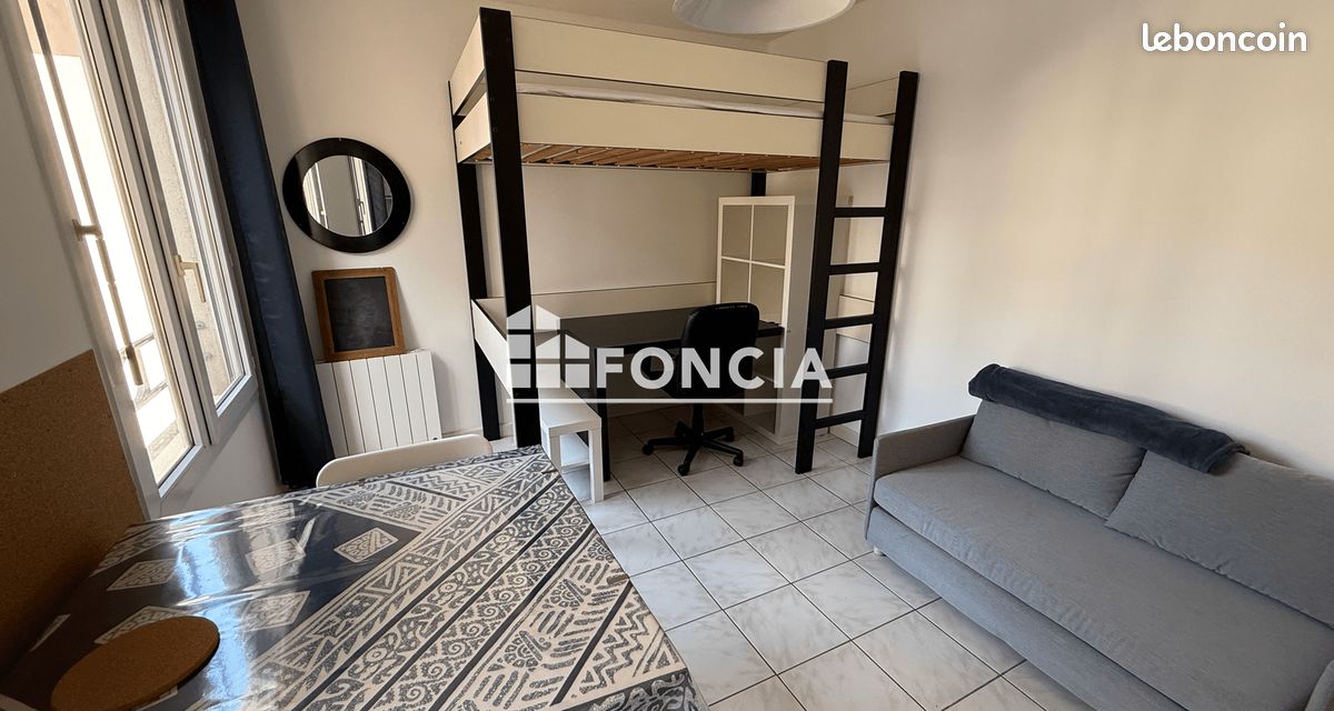 Appartement 1 pièce 18 m² · à Grenoble · 18 m² · 364 €/mois