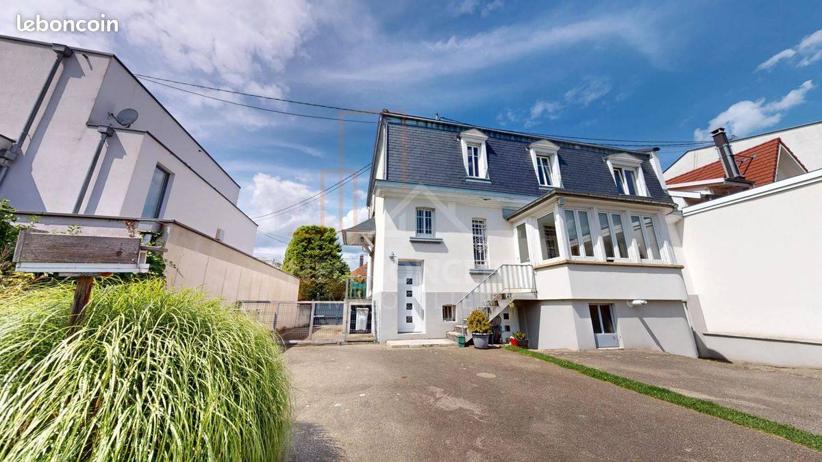 Maison 8 pièces 204 m² · à Haguenau · 204 m² · 760 000 €