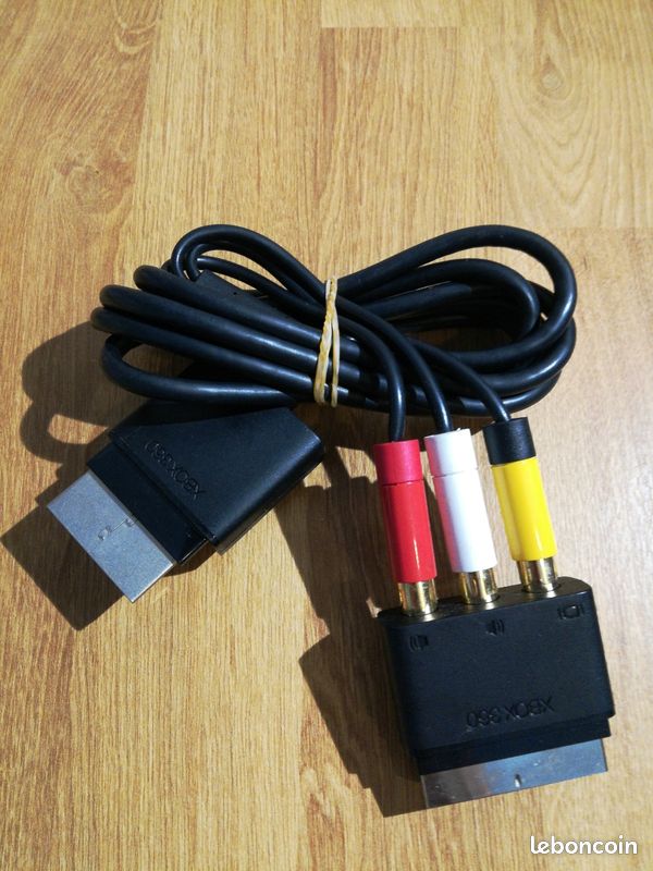 Adaptateur AV Xbox 360 Vers Péritel - Officiel Microsoft (occasion)