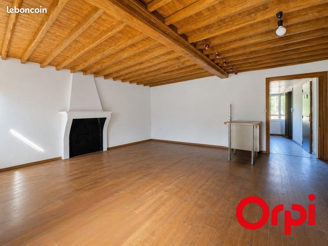 Maison 4 pièces 86 m² · à Bourgoin-Jallieu · 86 m² · 110 000 €