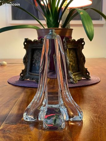 DAUM FRANCE Pied de lampe en cristal signé... - Lot 213 - FW Auction in Belgium