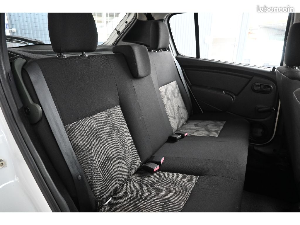 Dacia Sandero 1.4 MPI 75 GPL eco2 Ambiance (image 4)