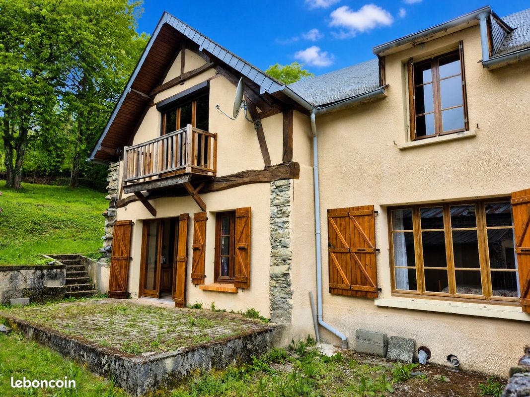 Maison 5 pièces 127 m² · à Saint-Arroman · 127 m² · 127 800 €