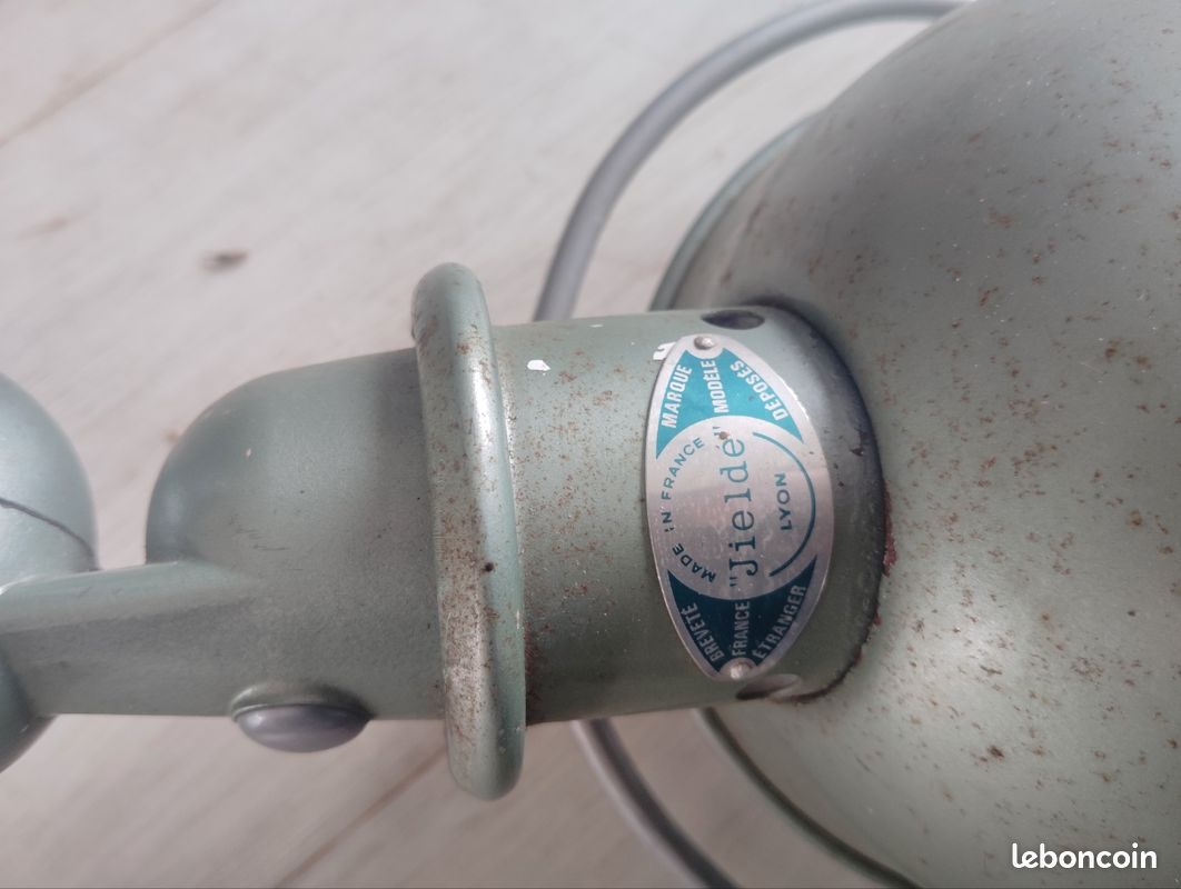 Lampe jielde 2 bras articulés (image 4)