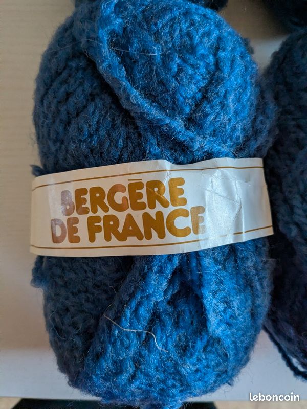 4 pelotes laine bleu bergère de france begarene (image 2)