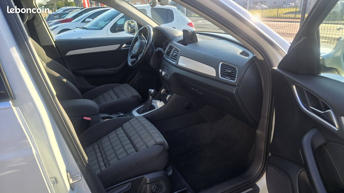 Audi Q3 2.0 TDI 140 Sport Design 2014 (image 13)