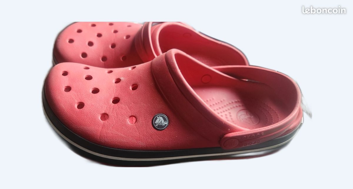 Crocs neuve t43/44 (image 1)
