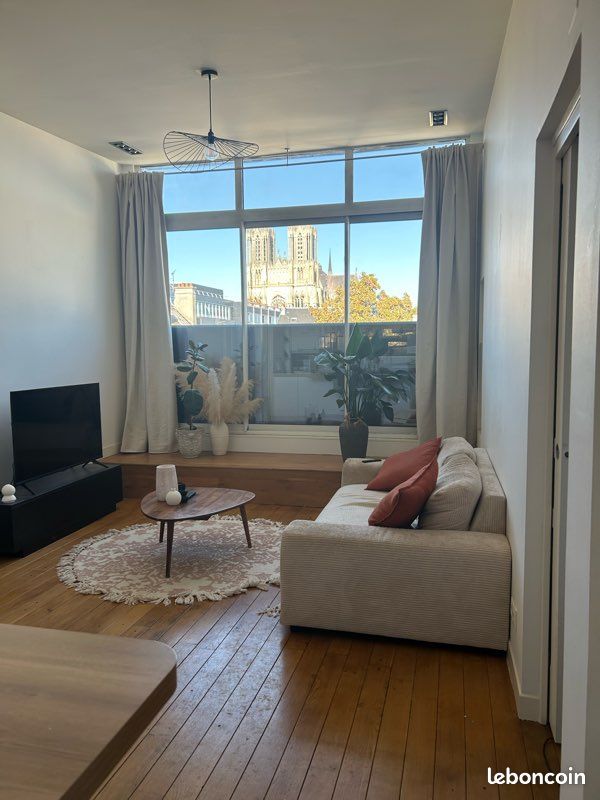 Appartement 4 pièces 72 m² · à Reims · 72 m² · 990 €/mois