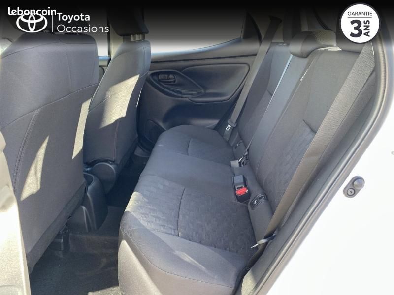 Toyota Yaris 120 VVT-i Dynamic Business 5p MC24 (image 12)