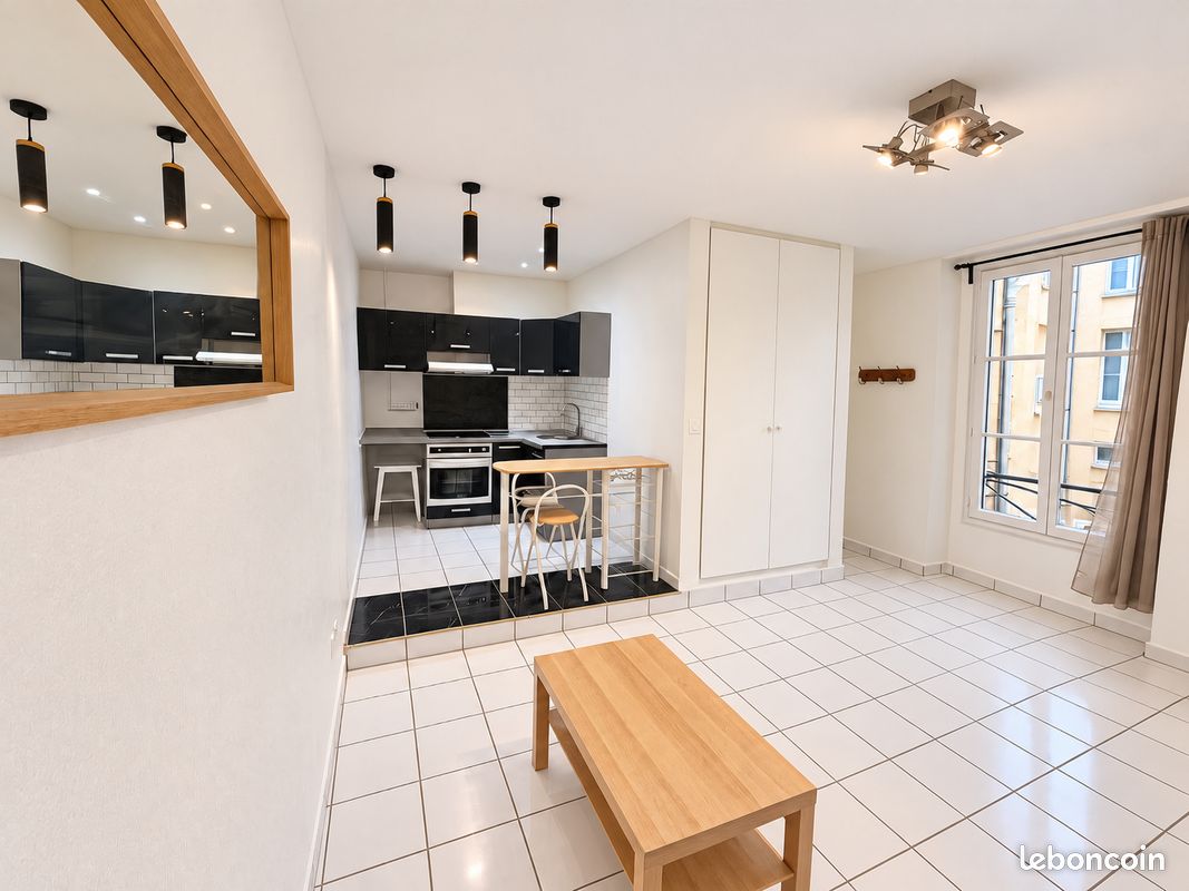 Appartement 1 pièce 30 m² · à Paris · 30 m² · 300 000 €