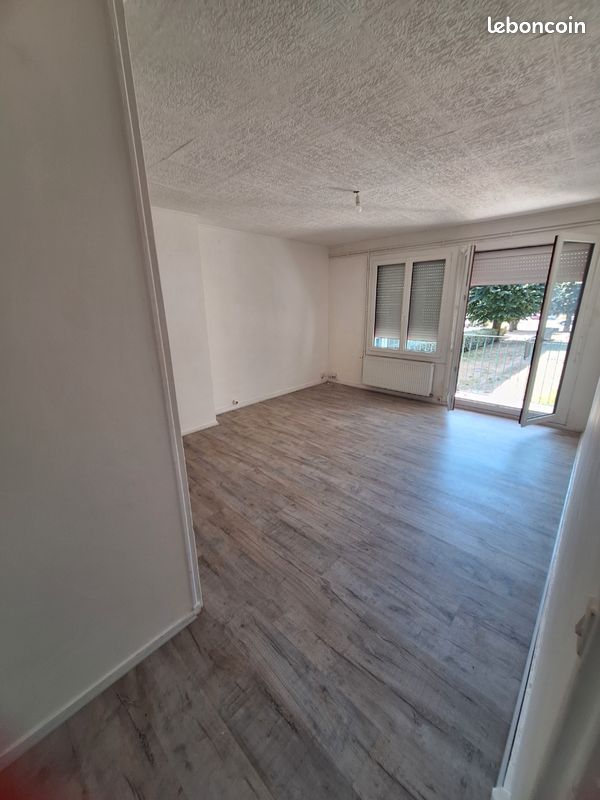 Appartement 4 pièces 78 m² · à Vierzon · 78 m² · 650 €