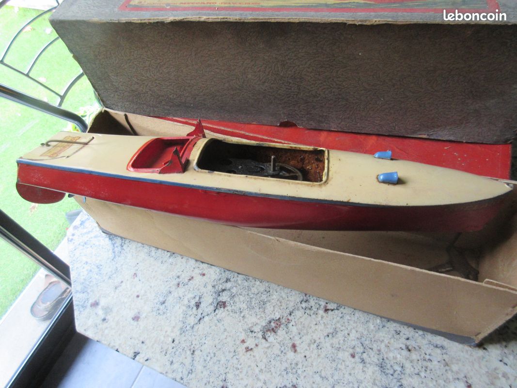 Bateau HORNY (image 1)