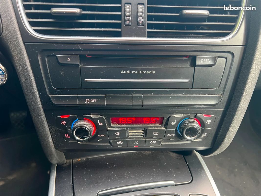 AUDI A4 AVANT 2.0 TDI 170 DPF S line (image 28)